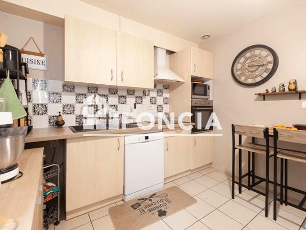 À vendre Immeuble 389 m² - Saint-pierre-du-mont 40280