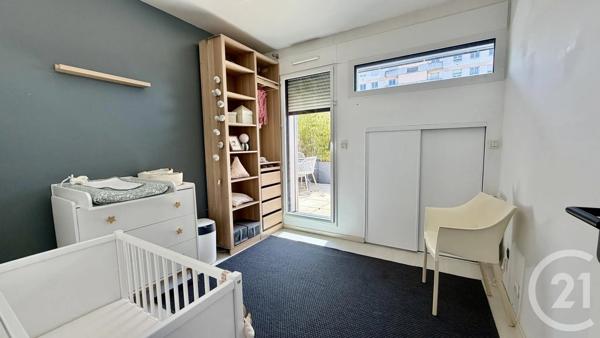 Appartement T4 à vendre  4 pièces - 86,90 m 2   VANNES  - 56