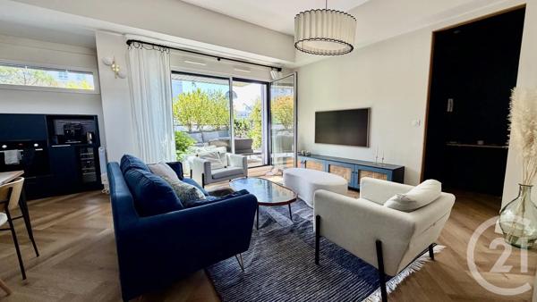Appartement T4 à vendre  4 pièces - 86,90 m 2   VANNES  - 56