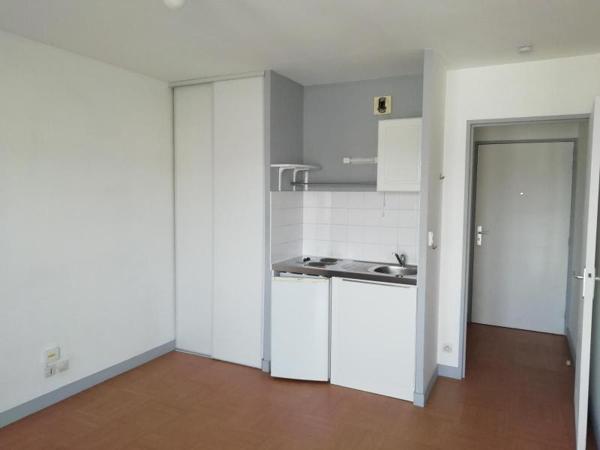 Appartement à louer 1 pièce 19.58m² Tours (37000)