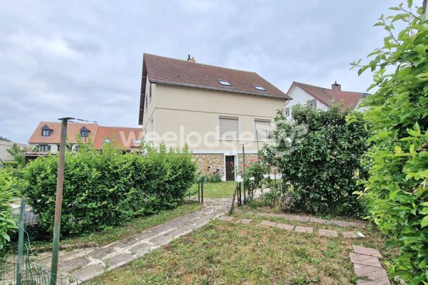 Maison à vendre 7 pièces de 199 m² à Saclay