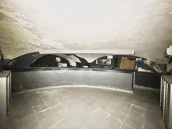 Bastia Vieux-port - Murs commerciaux 157m2