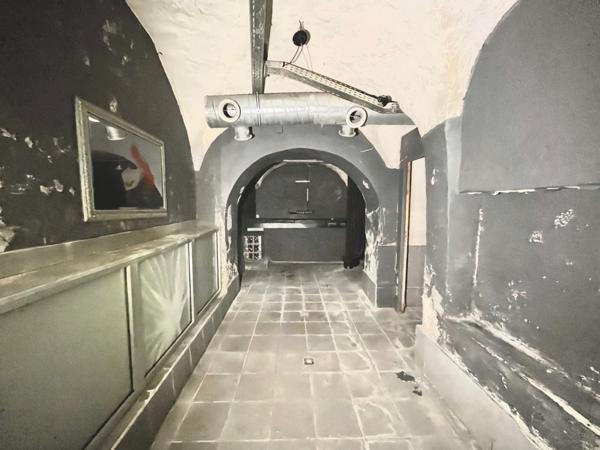 Bastia Vieux-port - Murs commerciaux 157m2