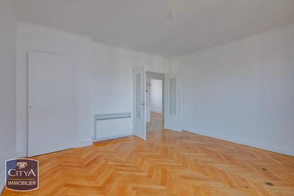 Appartement à vendre 3 pièces 66.04m² Bron (69500)