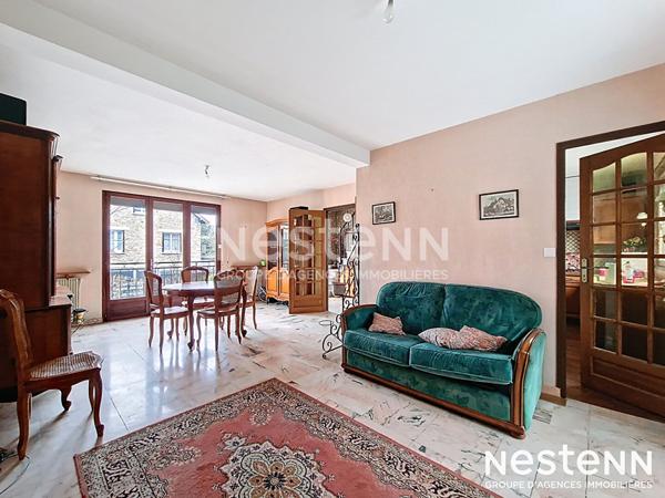 Maison familiale proche centre-ville ? 4 chambres ? Sous-sol total ? Terrasse ? Calme