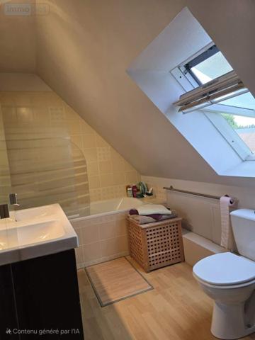 Maison à vendre à Bourg-Achard dans l'Eure (27310), ref : 065/353   
Centre ville