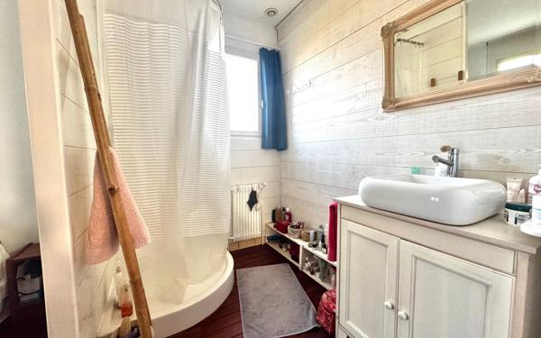 Maison à vendre    6 pièces • 120 m2 Franqueville-Saint-Pierre
