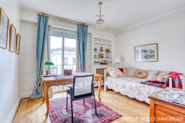 Versailles (78000) VERSAILLES CLAGNY-GLATIGNY Appartement 4 pièces 114,68 m², 2 chambres en suite
