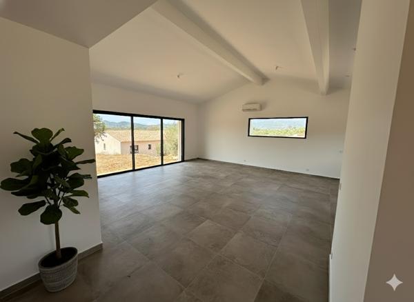 Maison neuve T4 à Ste Lucie De Porto-vecchio  (20144) - Corse du Sud