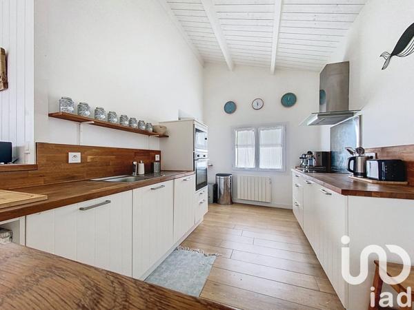 Maison 5 pièces de 158 m² à Sainte-Marie-de-Ré (17740)