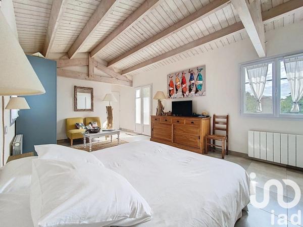 Maison 5 pièces de 158 m² à Sainte-Marie-de-Ré (17740)