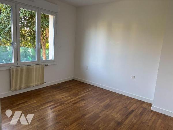 Maison a Vendre à BRIEC, en Finistère Sud (29), en EXCLUSIVITE, au Calme en impasse, dans le Bo...