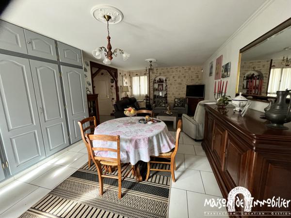 Vente Maison de plain-pied - 3 pièces - 78m² - Jardin clos et combles aménageables - Aux portes de COGNAC