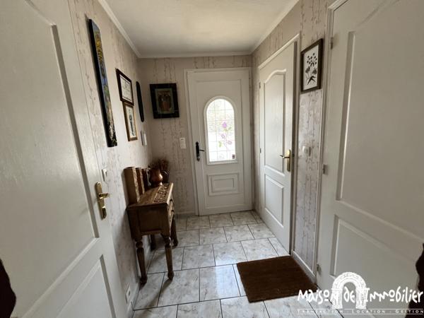 Vente Maison de plain-pied - 3 pièces - 78m² - Jardin clos et combles aménageables - Aux portes de COGNAC