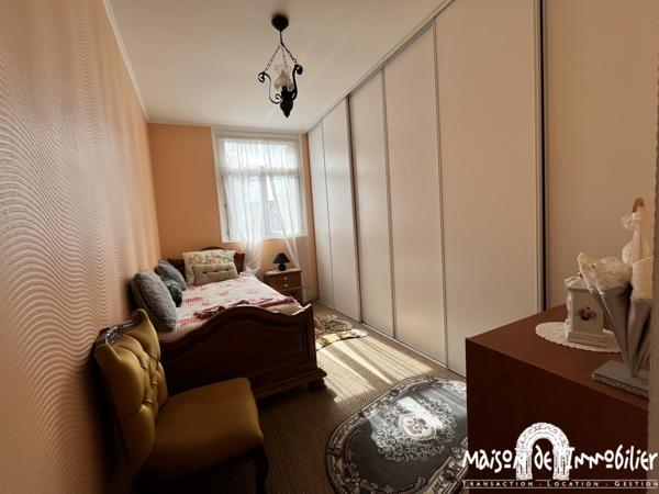 Vente Maison de plain-pied - 3 pièces - 78m² - Jardin clos et combles aménageables - Aux portes de COGNAC