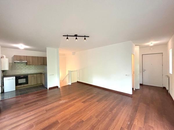 Magnifique T4 en duplex avec vue arborée