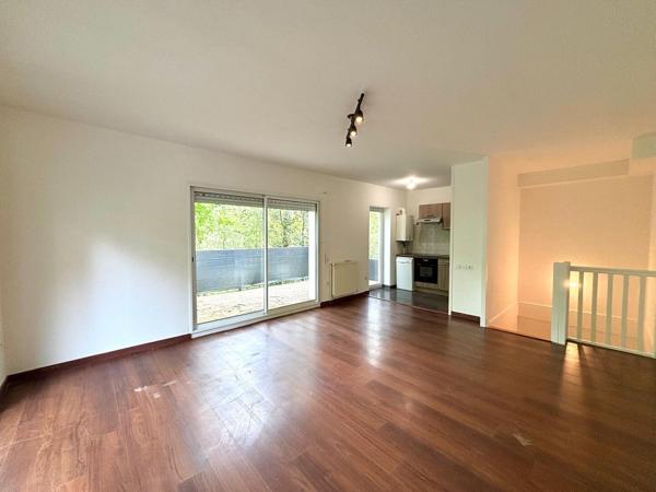 Magnifique T4 en duplex avec vue arborée