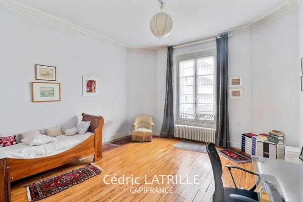 Maison Bourgeoise à vendre 11 pièces TARBES (65)