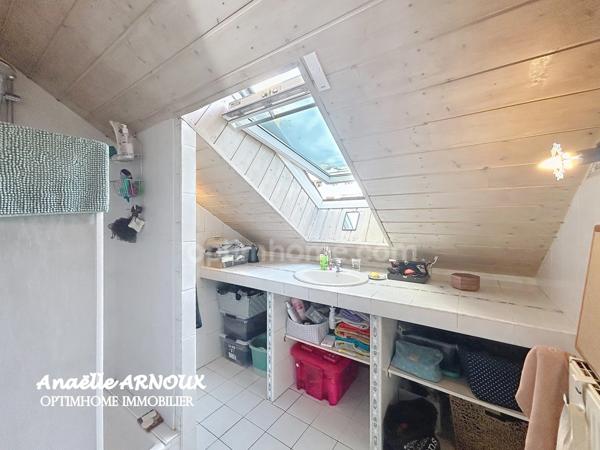 Appartement cosy 2 pièces avec mezzanine en dernier étage