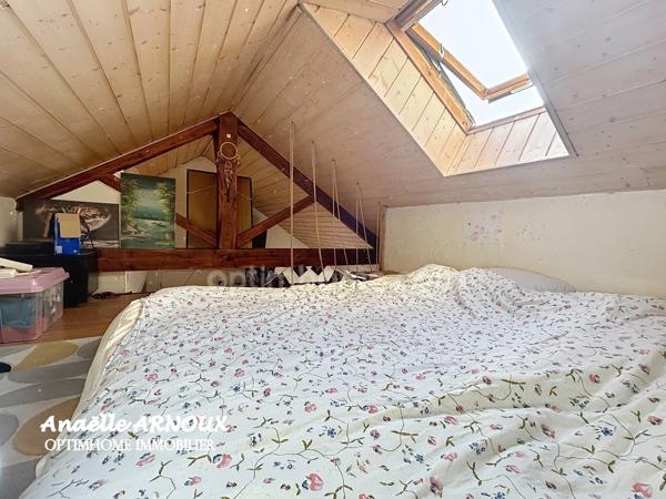 Appartement cosy 2 pièces avec mezzanine en dernier étage