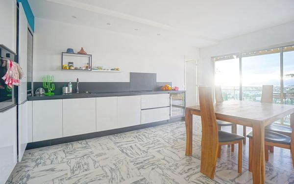 Appartement à vendre    4 pièces • 103,95 m2 Le Cannet