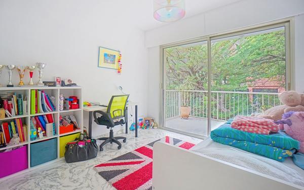 Appartement à vendre    4 pièces • 103,95 m2 Le Cannet