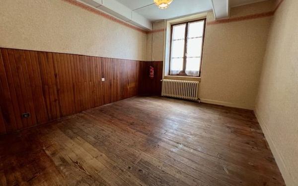 Maison à vendre    4 pièces • 91,86 m2 Saint-Étienne-de-Crossey