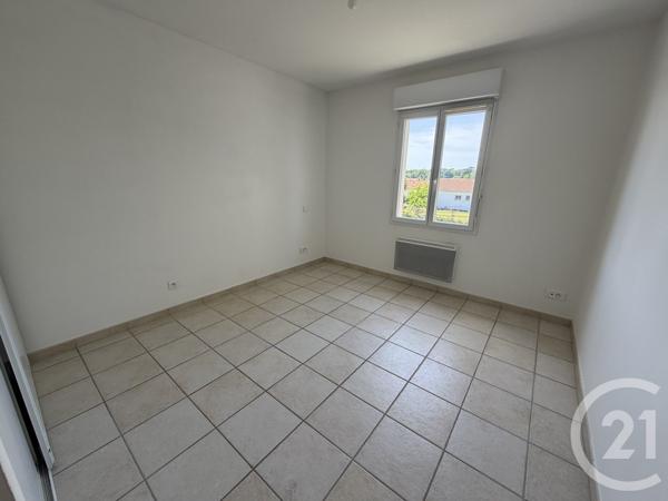 Maison à vendre  4 pièces - 75,58 m 2   ROYAN  - 17