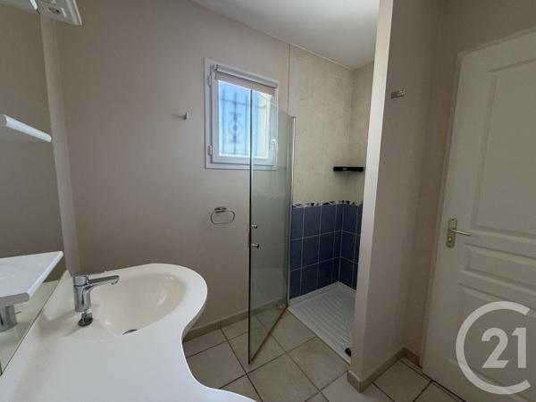 Maison à vendre  4 pièces - 75,58 m 2   ROYAN  - 17