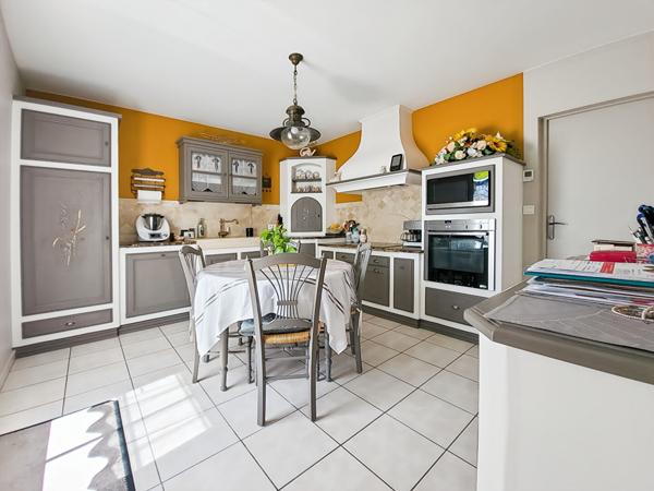 Maison NOTRE DAME DE MONTS 5 Pièces 150 m²