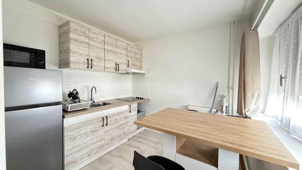 Appartement T1 meublé à louer à Evry Courcouronnes - Réf 16792