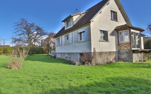 Maison à vendre    6 pièces • 144 m2 Gournay-en-Bray