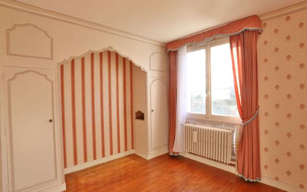 Maison à vendre    6 pièces • 144 m2 Gournay-en-Bray