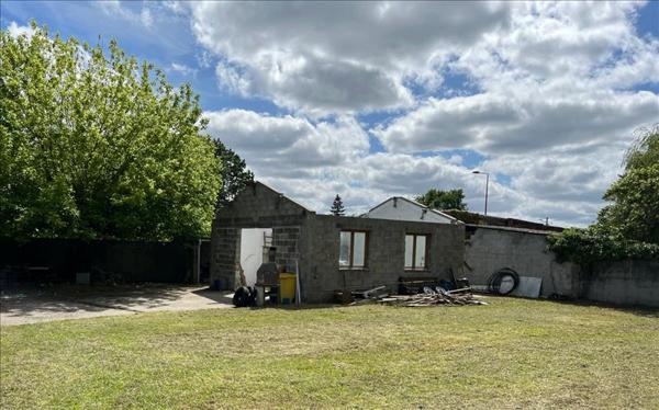 Terrain à vendre |  Le Taillan-Médoc |  311 m²