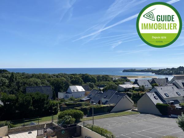 SOUS COMPROMIS DE VENTE. APPARTEMENT T3 VUE MER DANS RESIDENCE AVEC PISCINE A GUIDEL-PLAGES