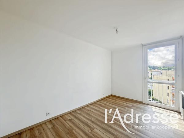 Appartement Aubagne - 3 pièces - 65 m2