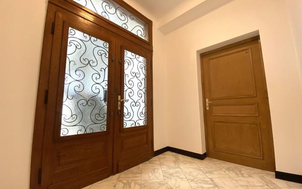 Appartement à louer    2 pièces • 57,38 m2 Uckange