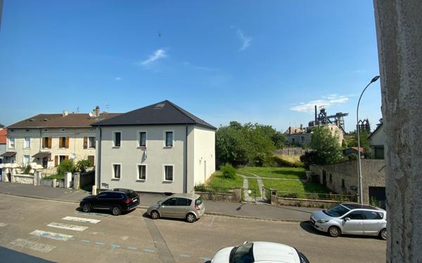 Appartement à louer    2 pièces • 57,38 m2 Uckange