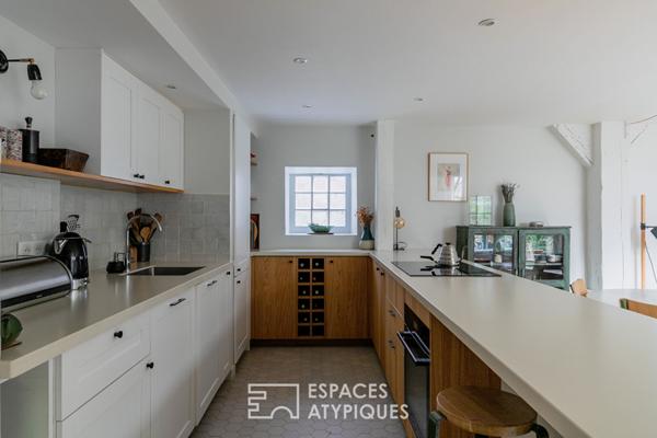 Loft au calme sur cour avec terrasse à proximité du Canal St Martin