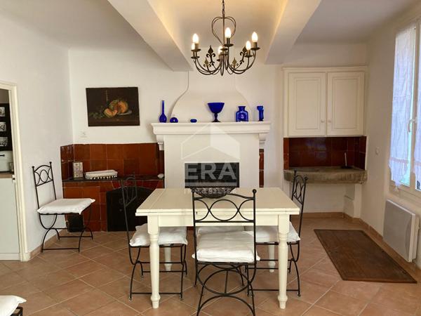 A LOUER 84160 CUCURON MAISON MEUBLEE 4 PIÈCES D'ENVIRON 120M² AVEC TERRASSE