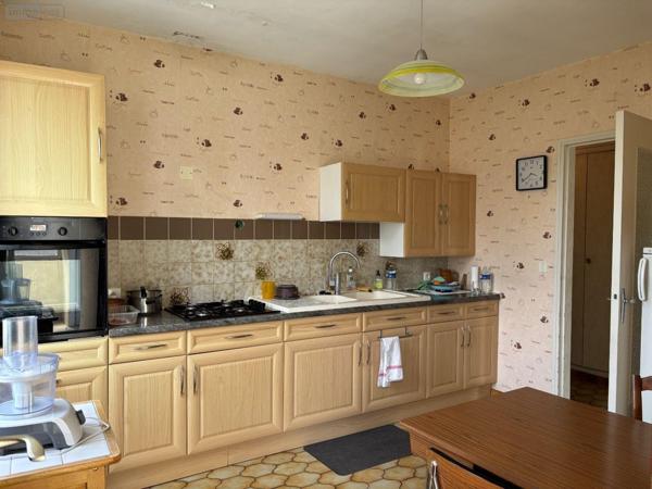 Maison à vendre à Châteauroux dans l'Indre (36000), ref : JA/768 centre ville