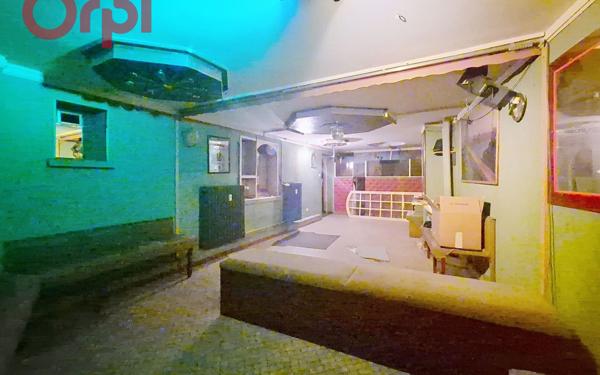 Appartement à vendre    6 pièces • 253,90 m2 Vichy