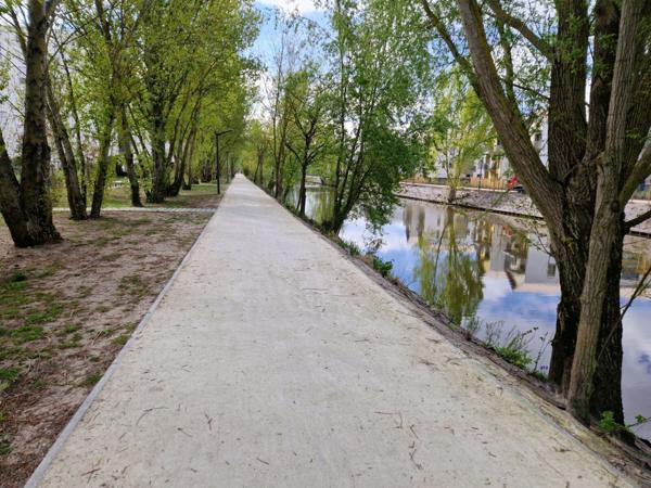 Terrain à bâtir dans un quatier calme