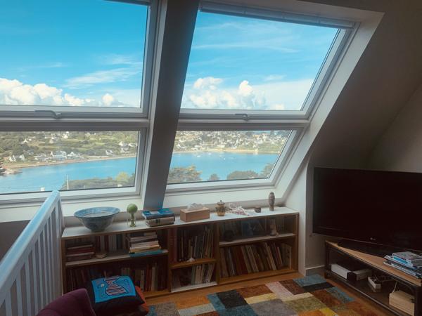 Plougasnou (29630) Plougasnou en impasse, maison 4ch rénovée en 2020, pleine vue sur le Port du Diben et la mer.