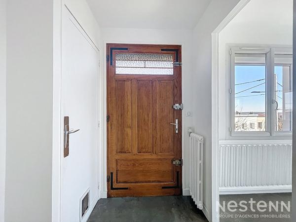 Maison 5 pièce(s) 89 m2 - Située à Malzéville - Proche de la Pépinière et des axes autoroutiers - Rénovée - MAISON VENDUE LOUÉE