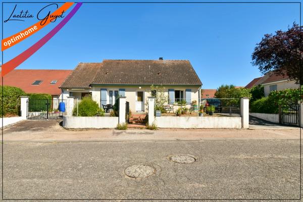 Maison de plain-pied à vendre à Neuvy – 82 m² avec jardin et garage à 5 minutes de Moulins