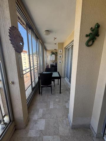 Superbe T4 de 105 m2 avec vue dégagée