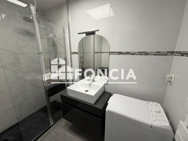 Location Appartement meublé 2 pièces 50 m² - Bordeaux 33000