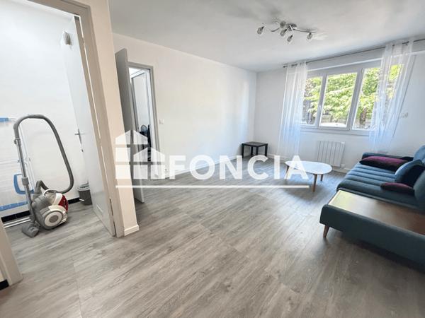 Location Appartement meublé 2 pièces 50 m² - Bordeaux 33000