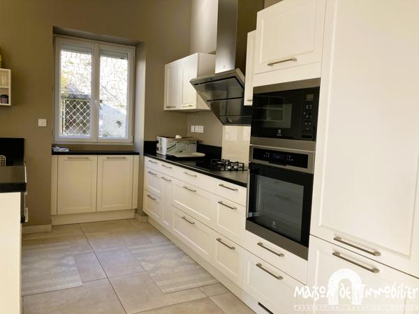 Vente Corps de ferme rénové - 7 pièces - 285m² - Dépendance - Entre Jarnac et Cognac